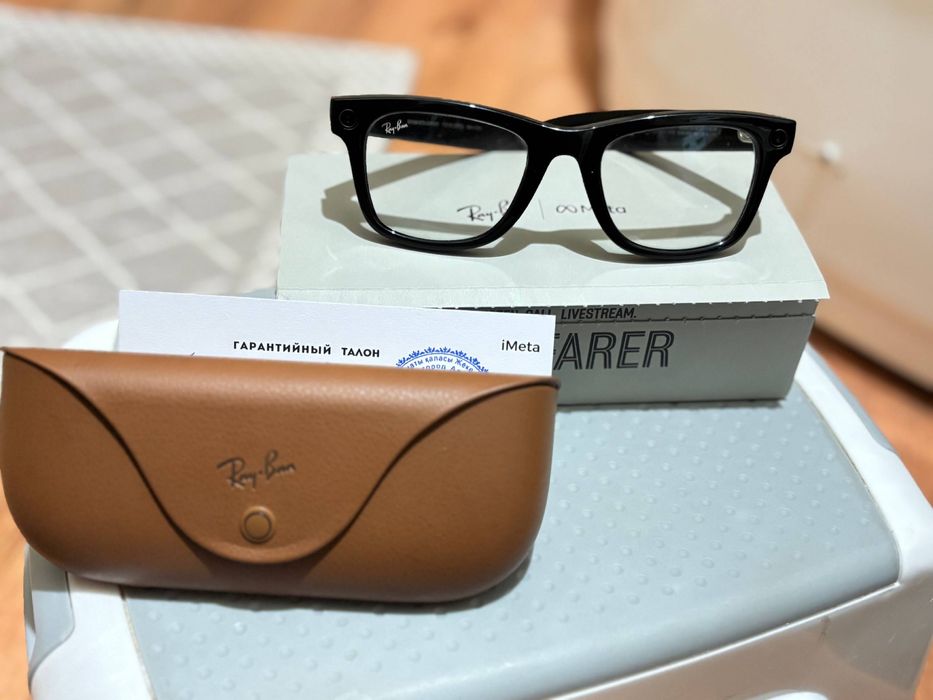 Оригинальные умные очки Ray-Ban Meta L Wayfarer в отличном состоянии
