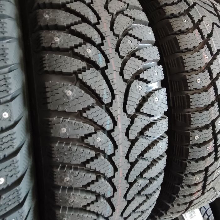 195/65 R15 Шины Новые шипованные