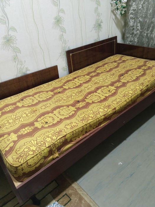 Продам односпальные кровати