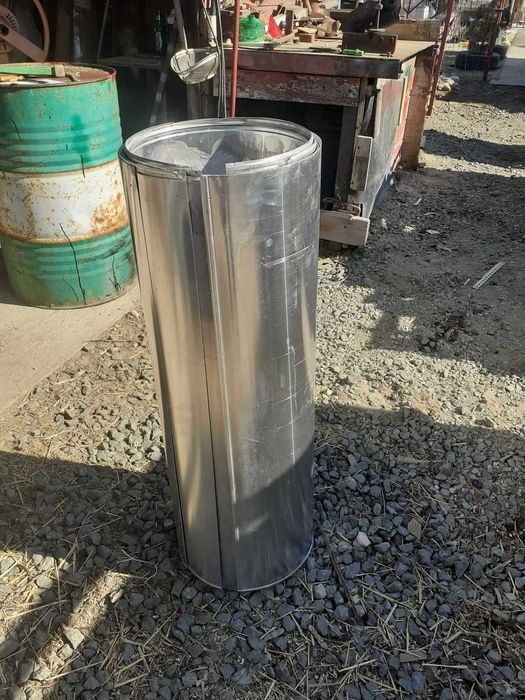 Vand butoaie de dud si diverse obiecte