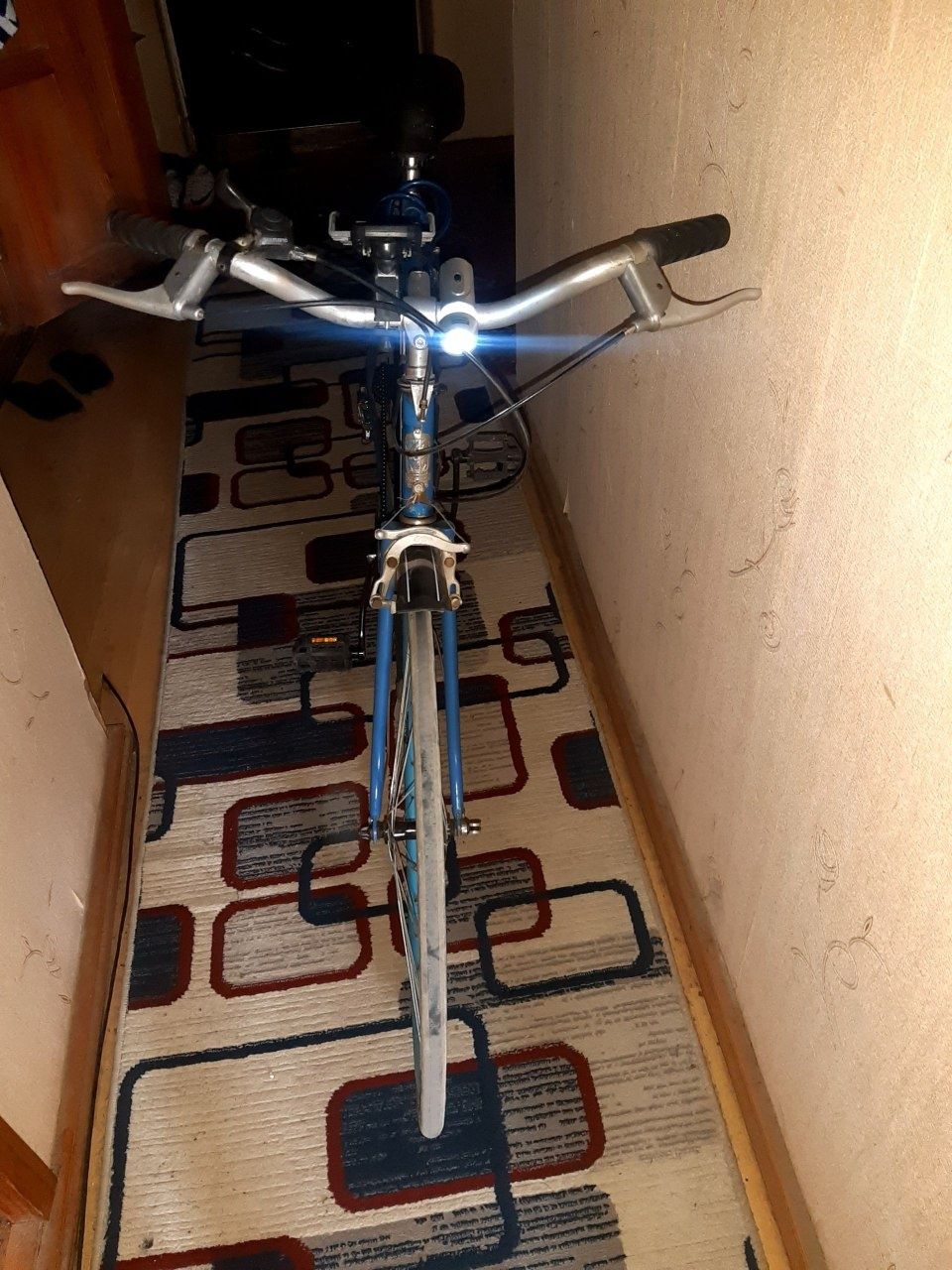 Velik srochna sotiladi