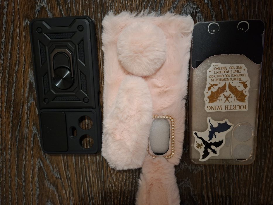 Realme C55 с подарък 7 калъфа