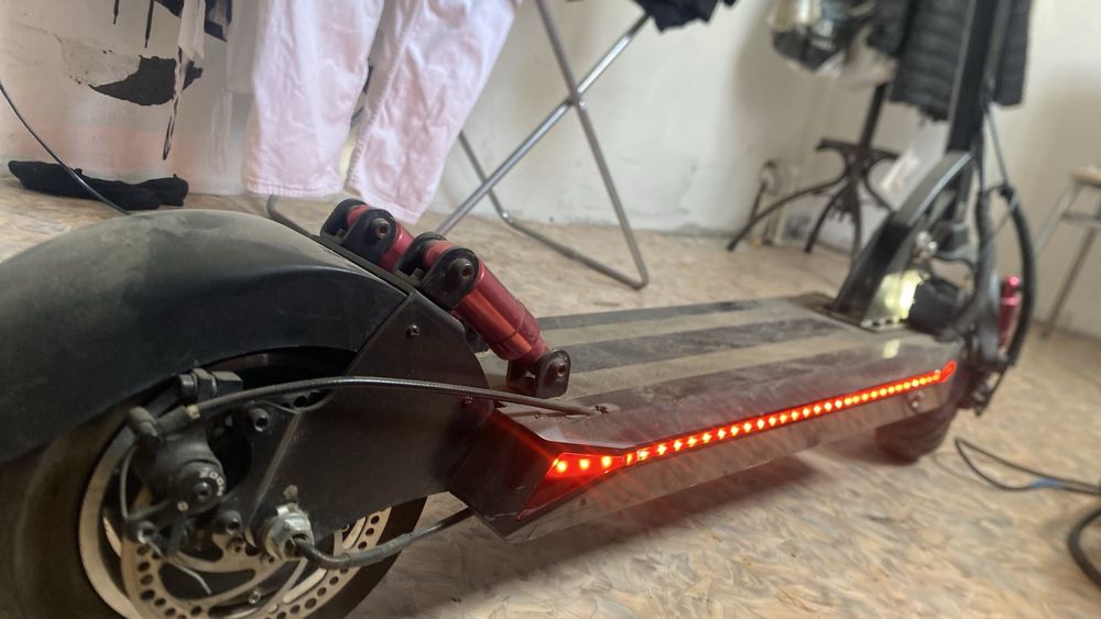 Электросамокат Kaabo Skywalker 10s plus.