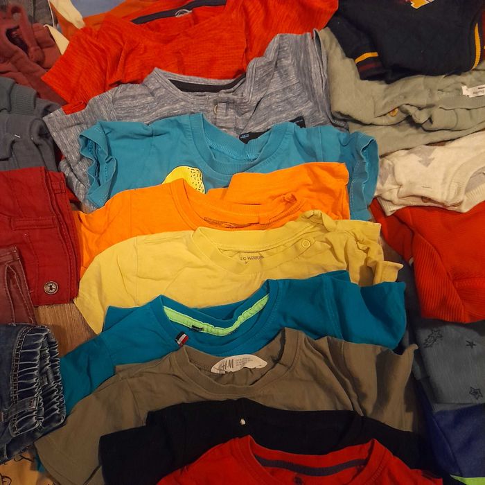 Дрехи за момченце от 9 до 18месеца