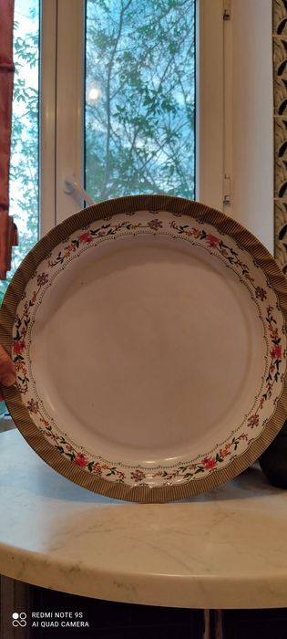 Продам табак из пластмассы. За 700 тенге