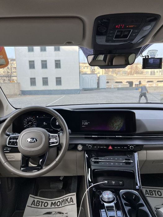 Трансфер Поездки Kia Carnival 24/7
