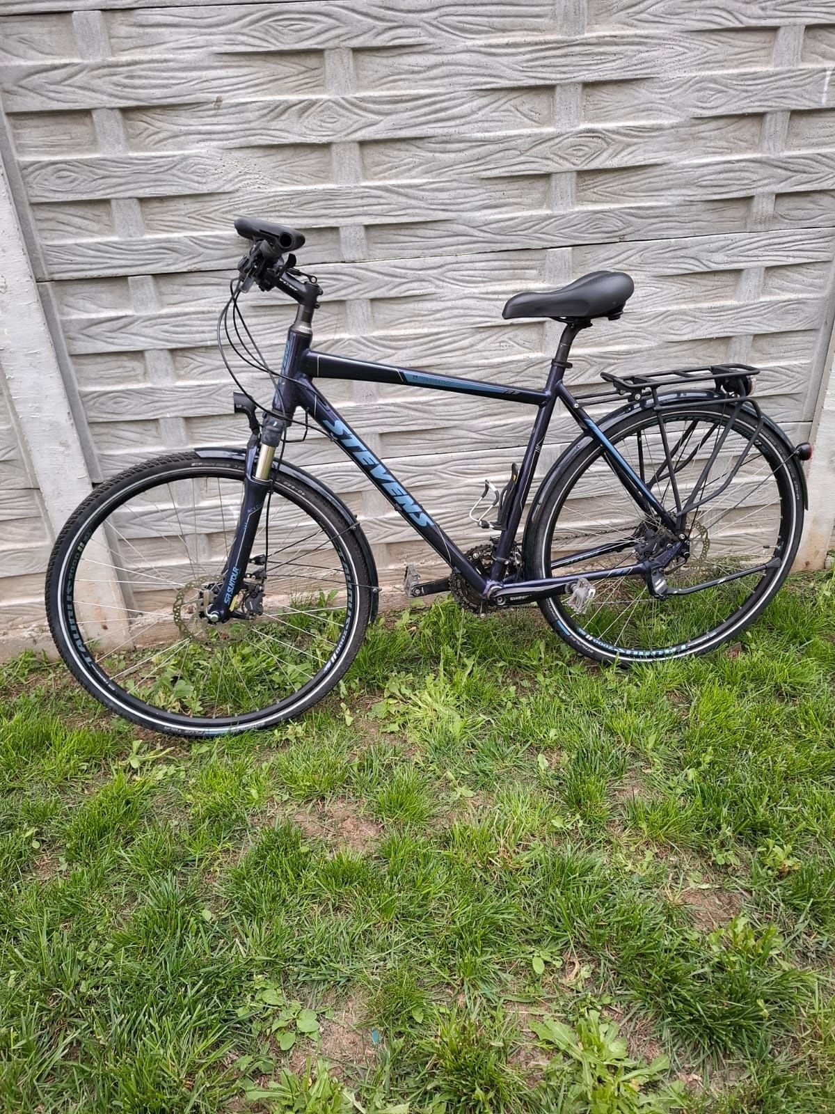 Bicicleta Stevens Trekking,  citybike , 28" Shimano Deore