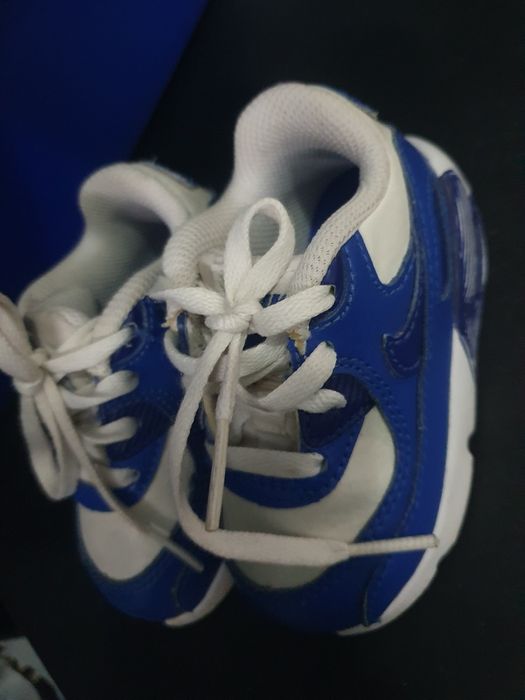 Adidași Nike de bebeluși