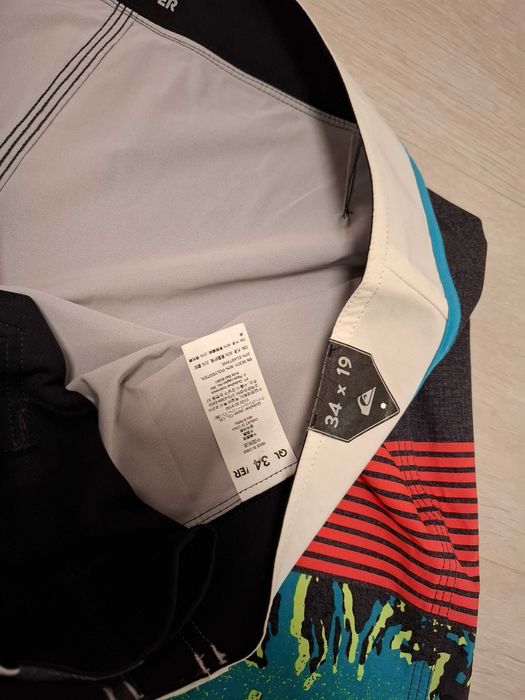 quiksilver pantaloni scurti plaja bazin inot surfing 34