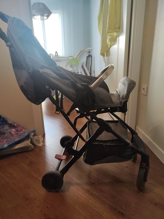 Коляска прогулочная