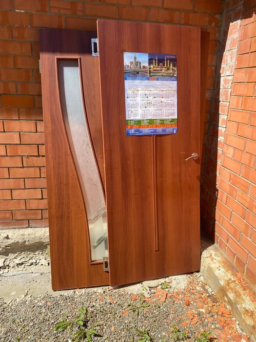 Продам межкомнатные двери