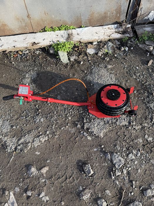 Дозер стенд тенекеджийски инструмент