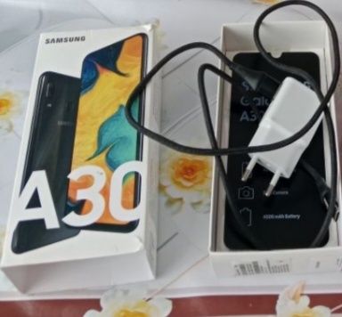 Смартфон Самсунг А30