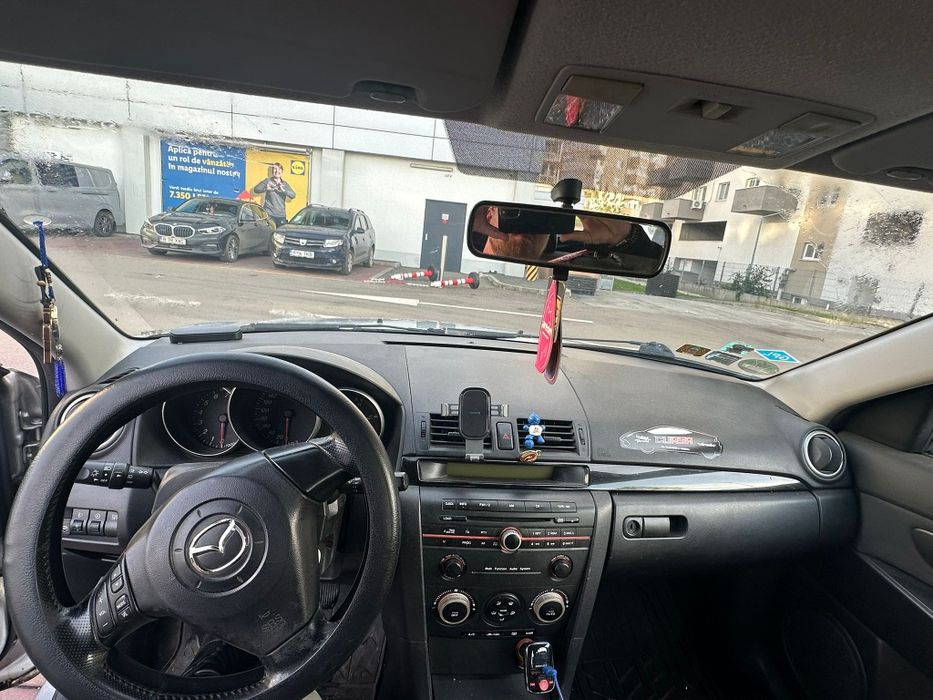 Mazda 3, 2006, motor 1.6 + GPL, AC funcțional, geamuri electrice – pre