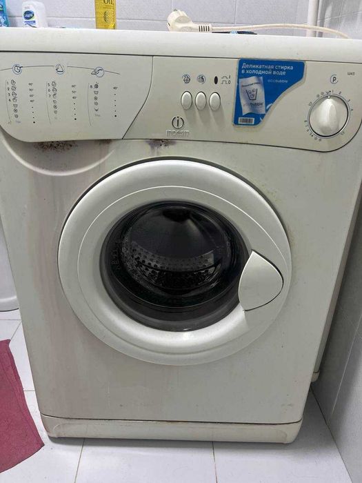 Стиральная машина INDESIT