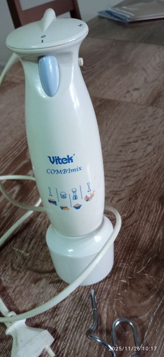 Миксер VITEK с насадками
