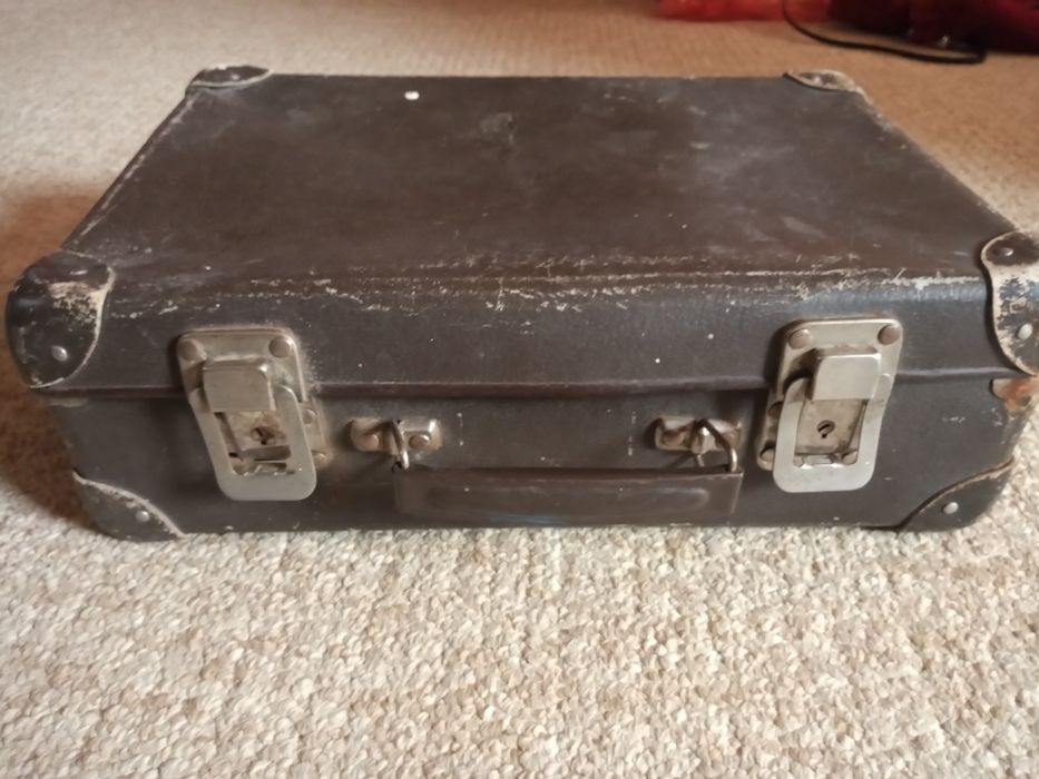 geamantan valiza carton vechi