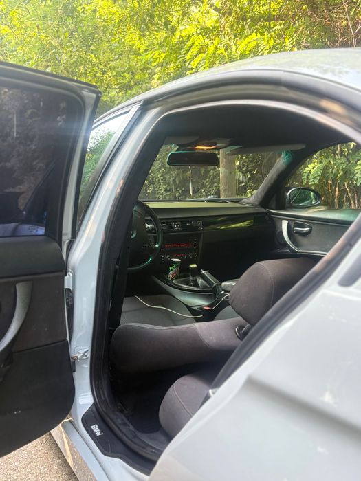 Bmw e90 163cp distribuție in fata