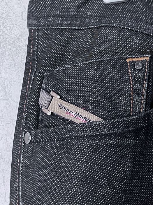 DIESEL Darron 31x30 дънки