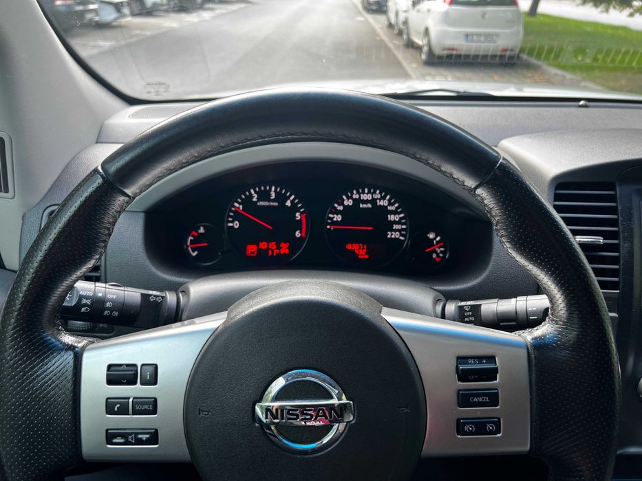 Nissan Pathfinder 2.5dci 190cp