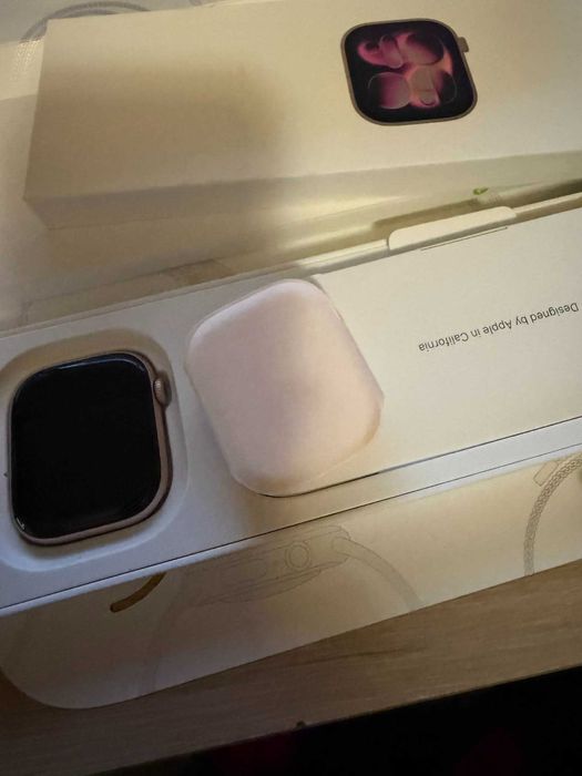 Apple Watch 11 / Rose Gold