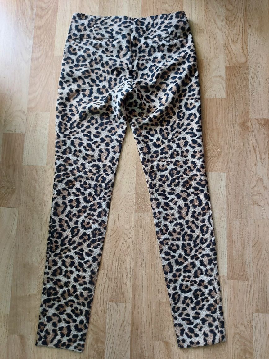 Pantaloni casual Zara, animal print