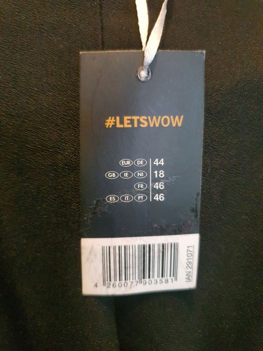 Salopeta Esmara neagra.