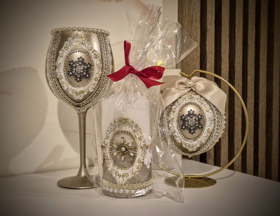 Globuri / Decorațiuni Handmade