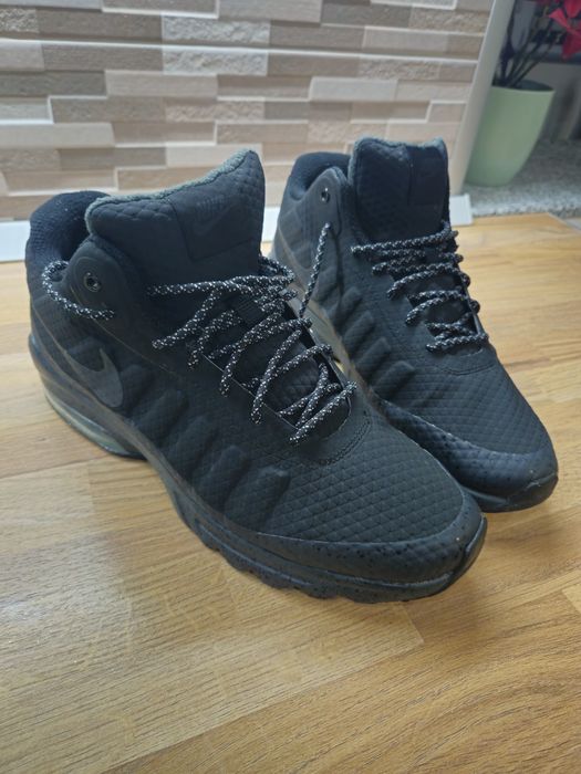 Adidasi Nike Gheată nr 45.5 (29.5 cm)