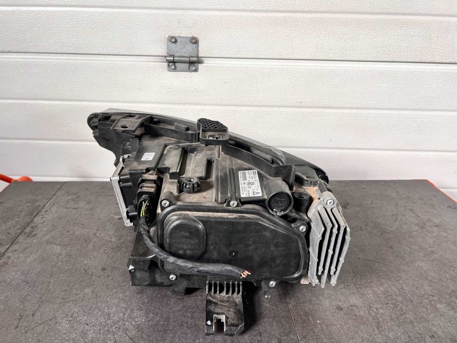 Far stanga/dreapta Full Led Audi Q3 8U 8U0941033/8U0941034