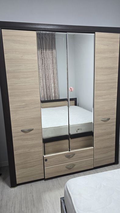 Продается кровать и шкаф