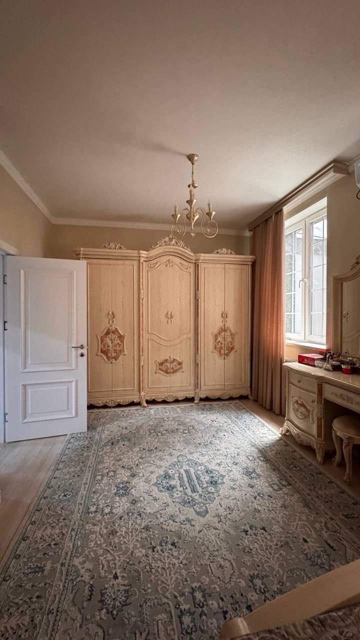 Greenwich Продается 3 комнатная квартира ремонт Мирабад