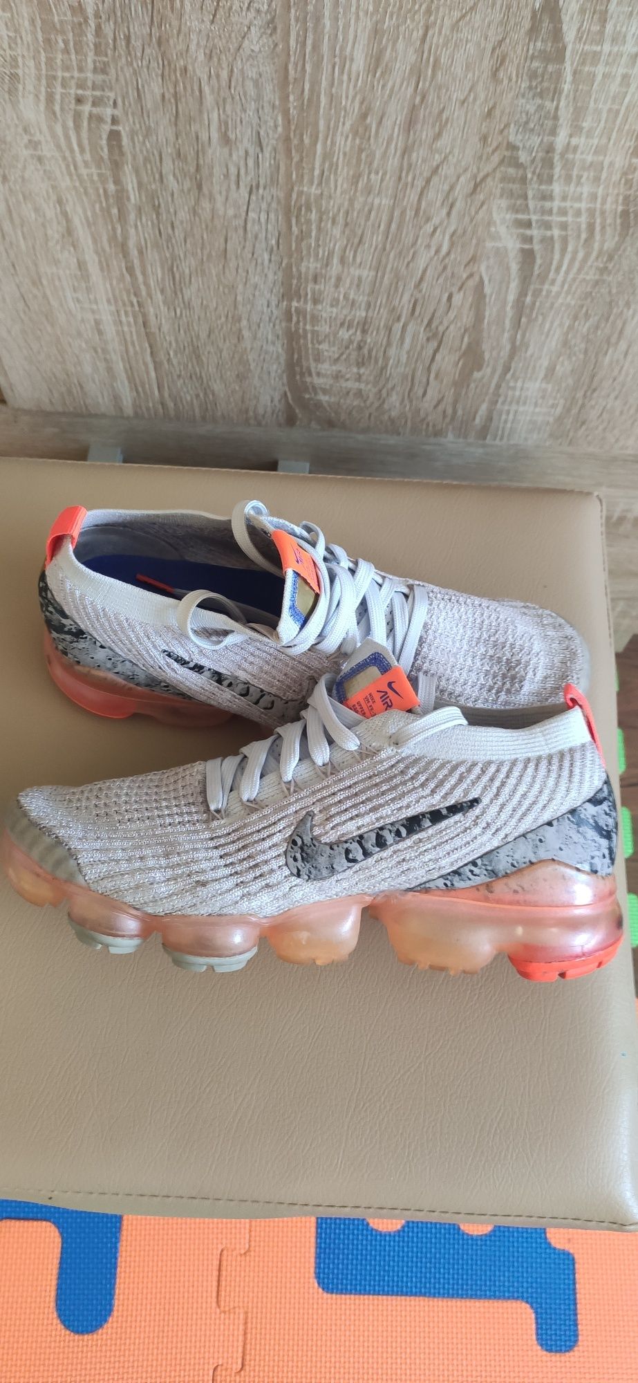 Nike Air VAPORMAX FLYKNIT 3

Номер 40