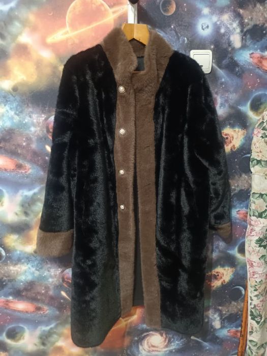 Продаётся новая  шуба
