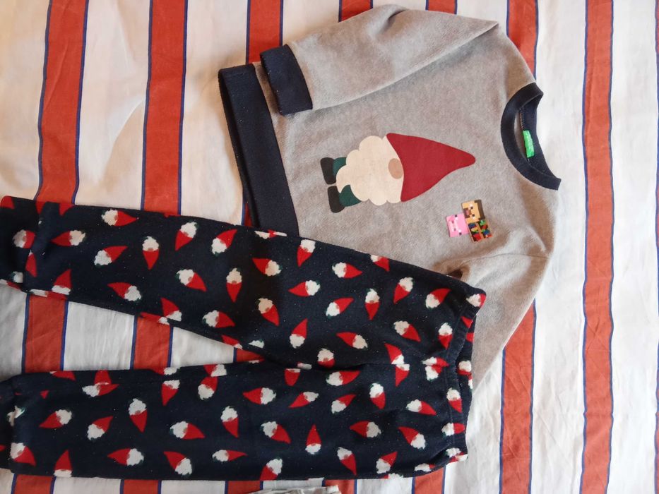 Суитшърт 116 см. и раница за 15 лв.