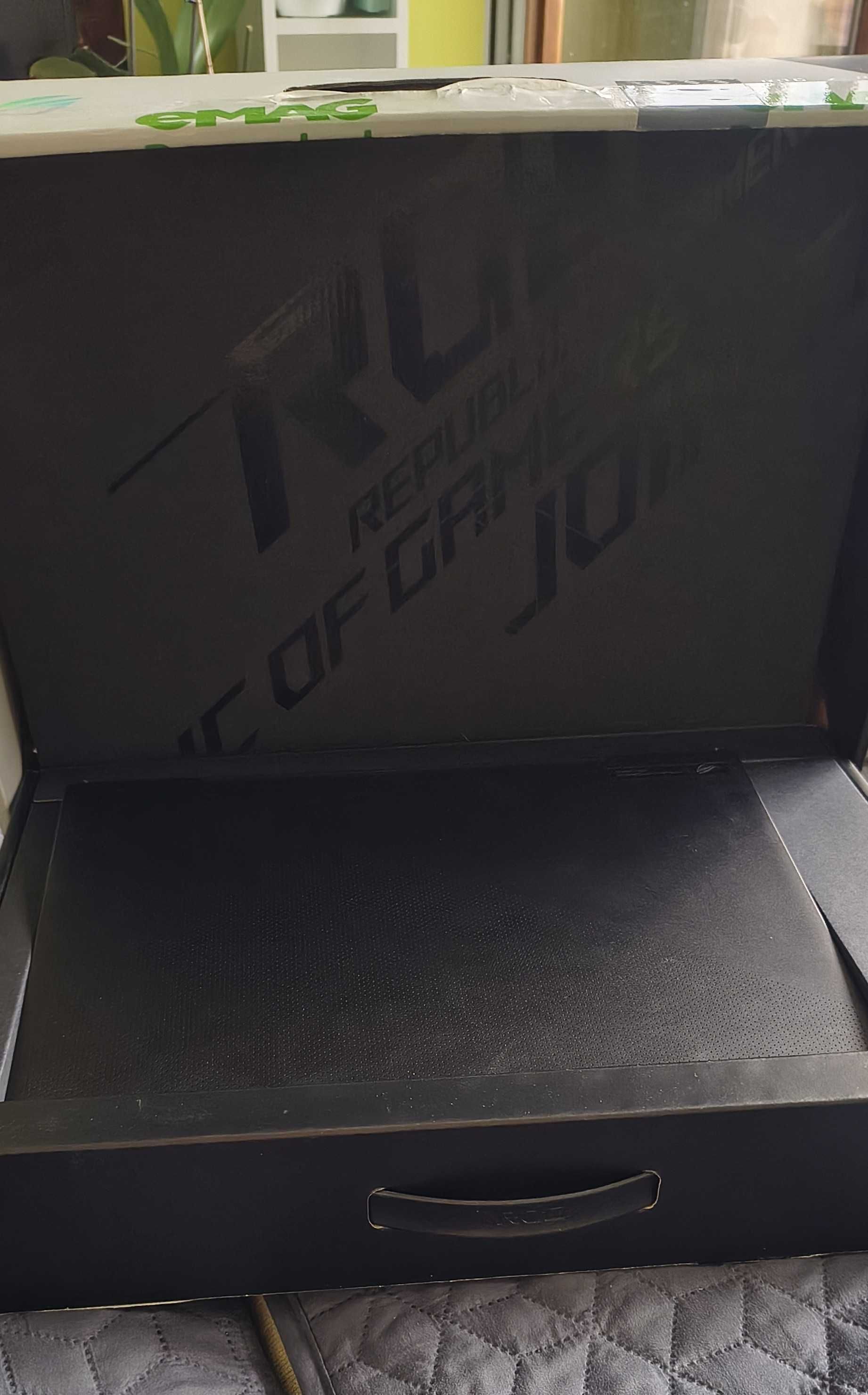 ASUS ROG Zephyrus M16 GU603ZE  i7-12700H, RAM 24GB, 1TB / RTX 3050 Ti