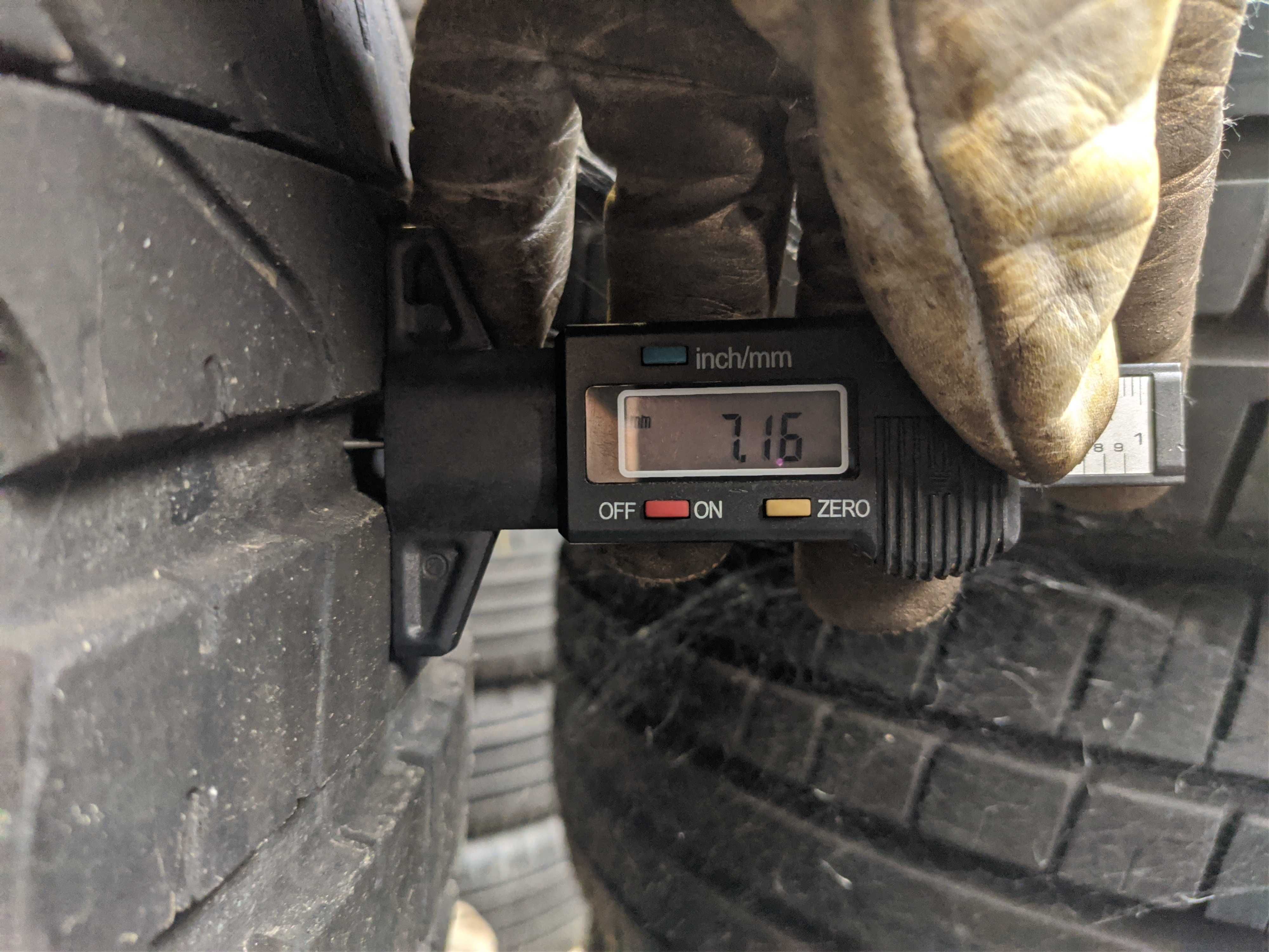 2бр Летни гуми 265 35 20 - Pirelli