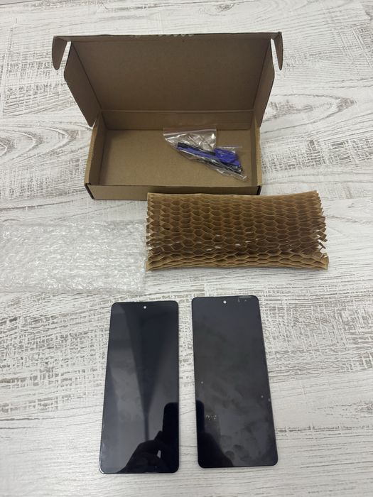 Pachet 2 Display-uri samsung a52 / a52S si capac cadou