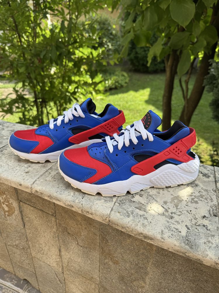 Дамски маратонки Nike Air Huarache