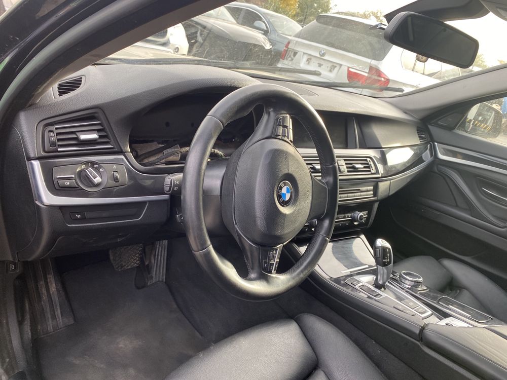 Planșă bord cu Head Up Dysplai BMW F10 Facelift 2014