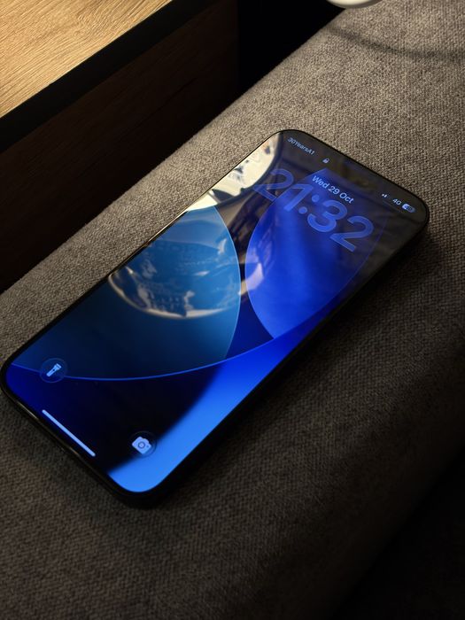 Iphone 15 pro max ( 96% battery health )