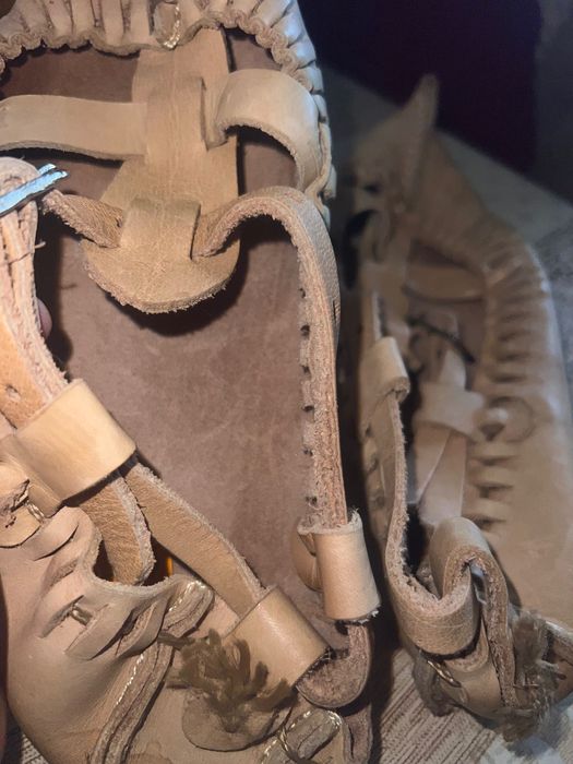 Цървули от естествена кожа