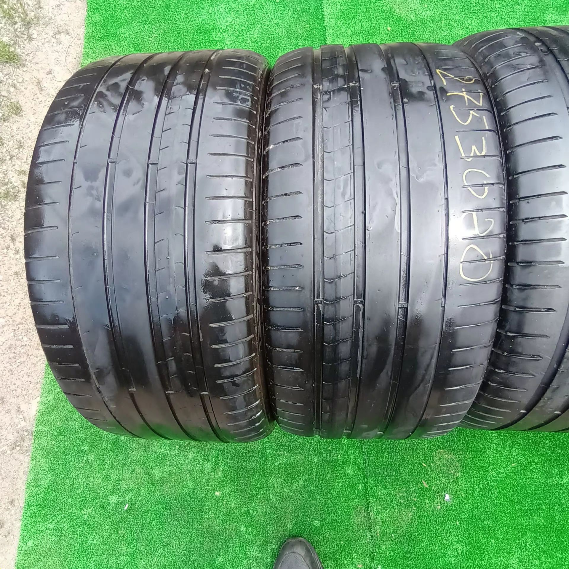 275 30 20 PIRELLI P ZERO RUN FLAT 4броя летни дот 2020г