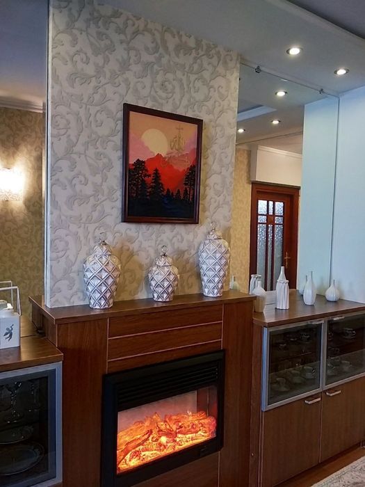 Interyer uchun kartina