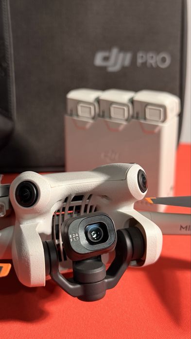 Drona DJI mini 4 pro