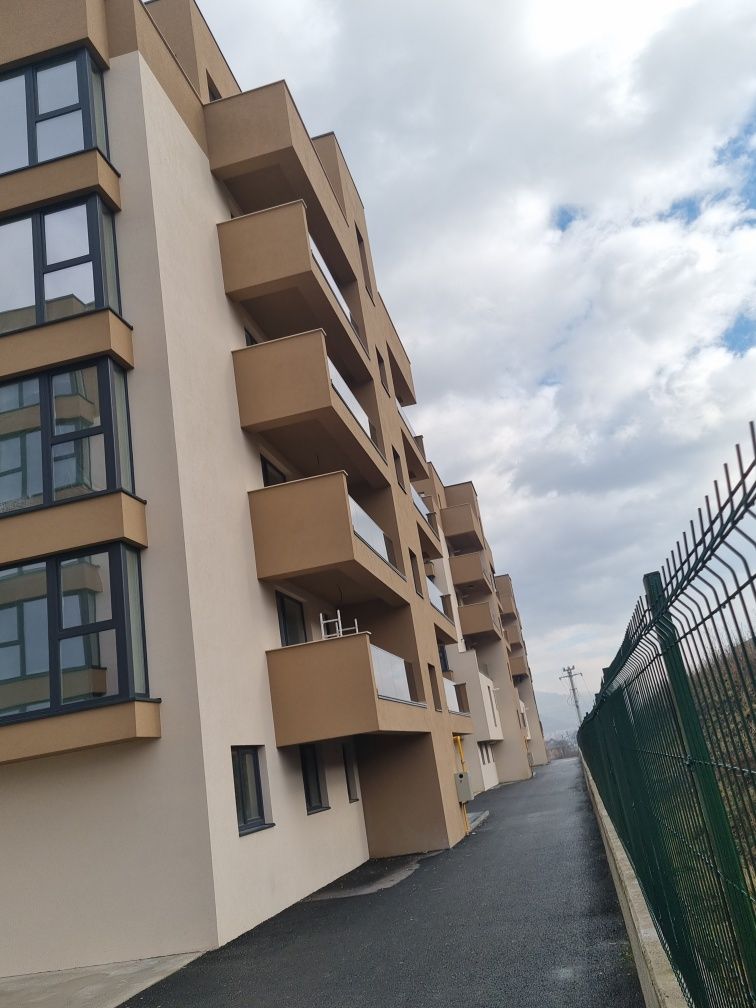 Apartamente de vanzare