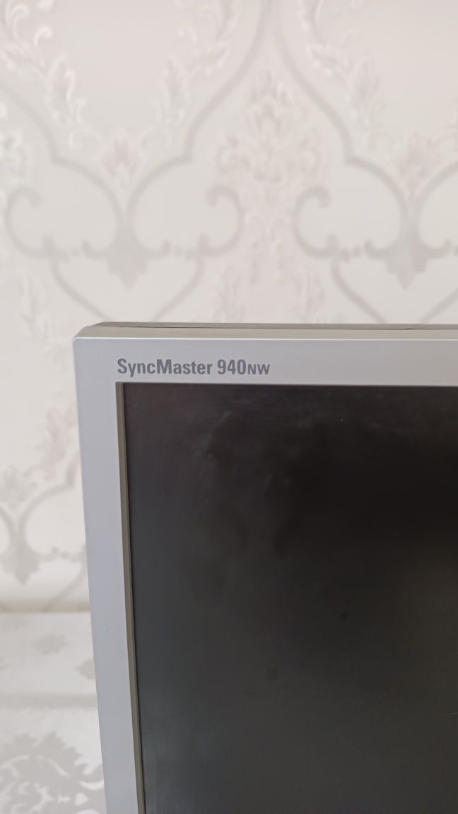 Монитор Samsung продам