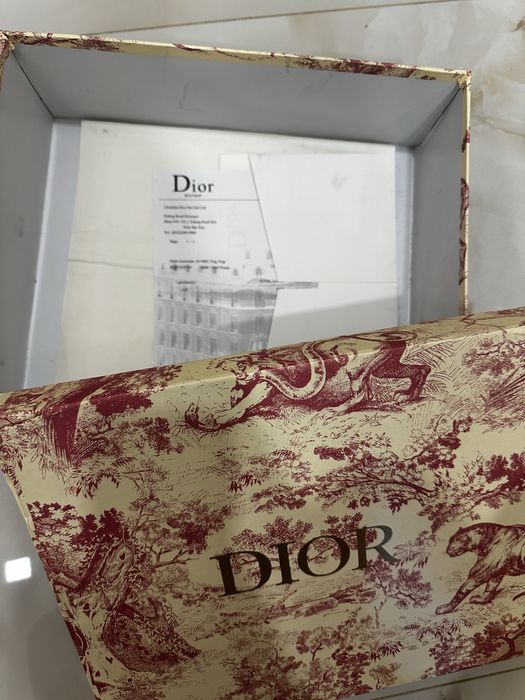 Оригинални обувки Christian Dior в бежов цвят