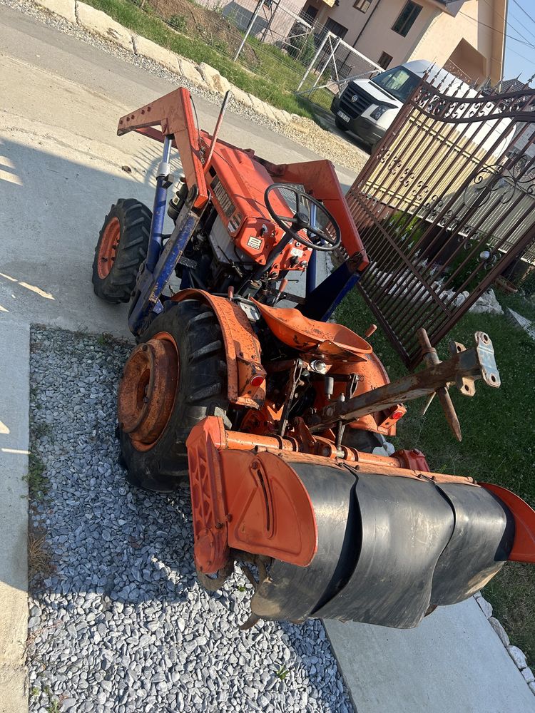 Tractoras kubota