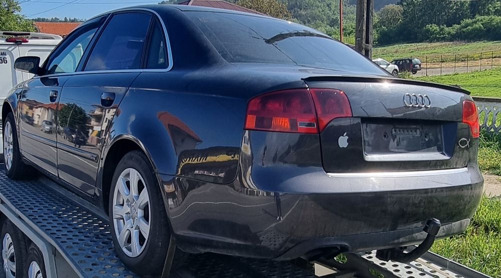 Dezmembrez Audi  a4 b6 / b7